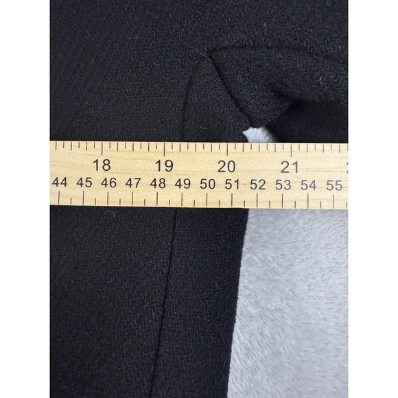 J. Crew Toscana Coat in Italian Wool 6 - Picture 6 of 9